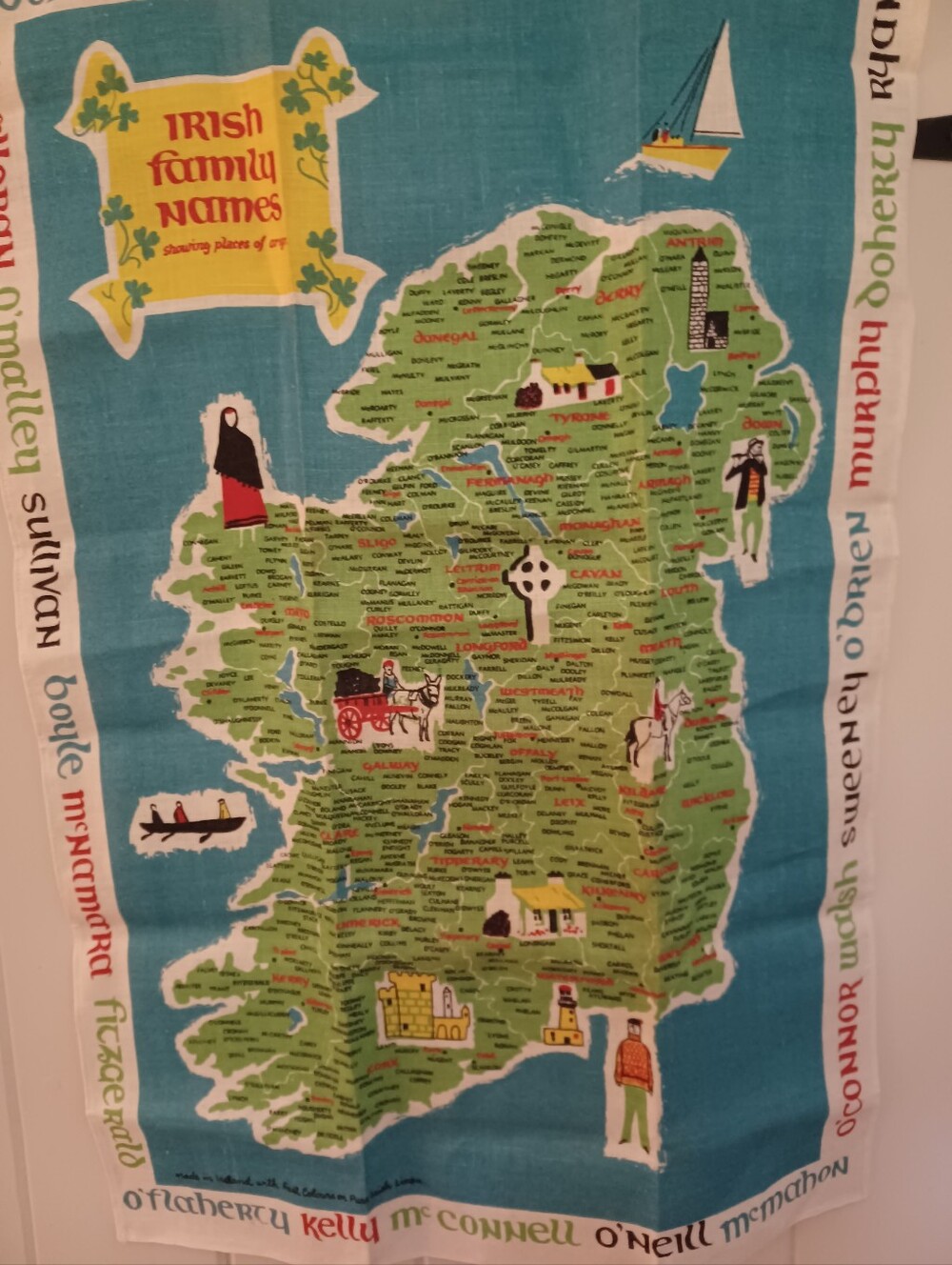 Vintage Linen Detailed Map Of Ireland Showcasting Family Hetitage Names